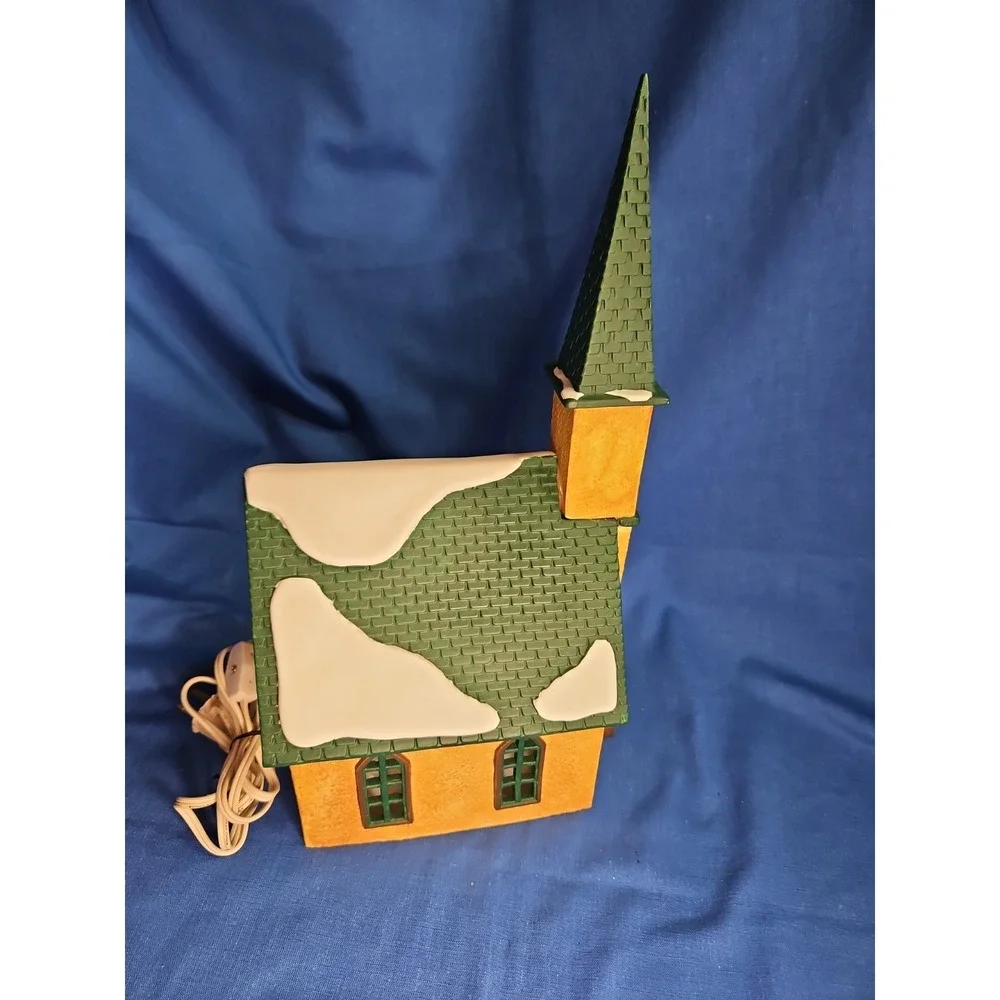 Dept. 56 Lighted Church Merry Makers Monk Mountain Chapel Vintage 14